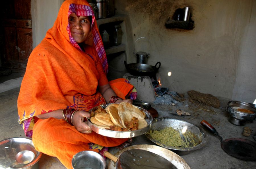 ग्रामवासिनी